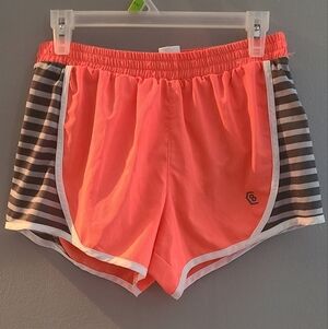 Series 8 fitness shorts Size Large bright Orange Side Stripes CUTE SUMMER SHORTS